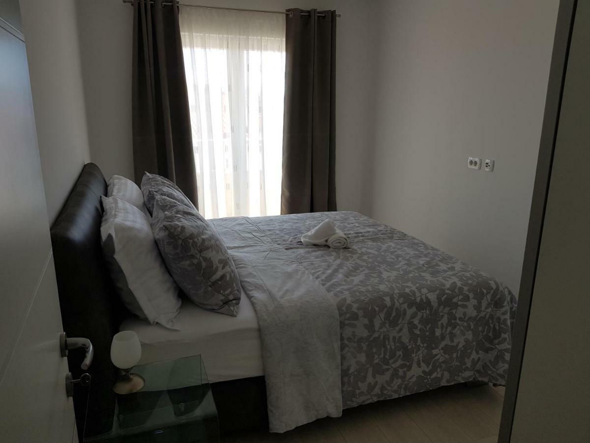 Apartmani Marella Donji Seget Buitenkant foto