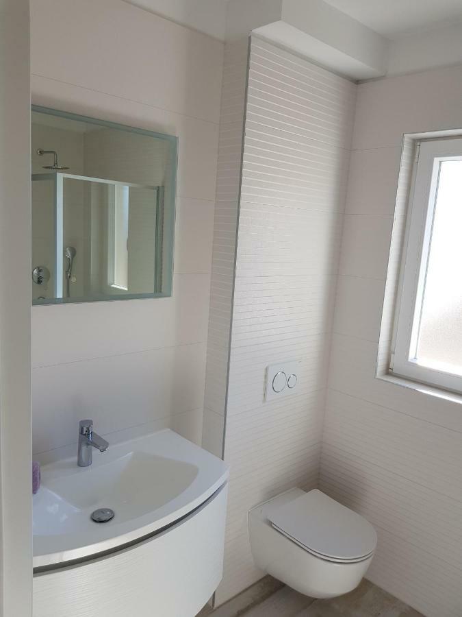 Apartmani Marella Donji Seget Buitenkant foto