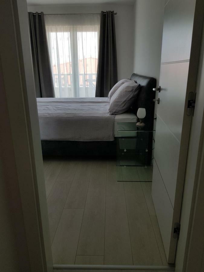 Apartmani Marella Donji Seget Buitenkant foto