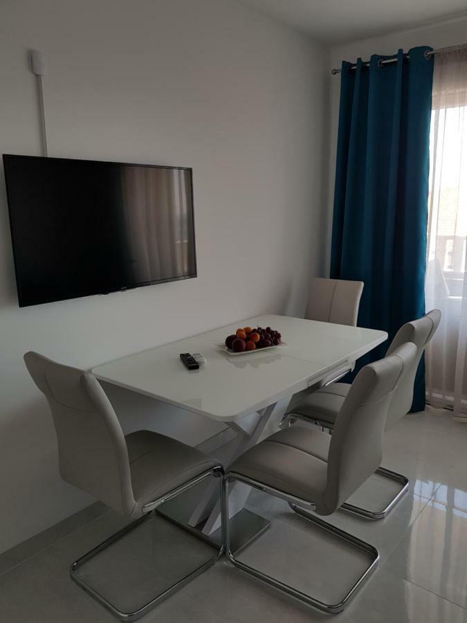 Apartmani Marella Donji Seget Buitenkant foto