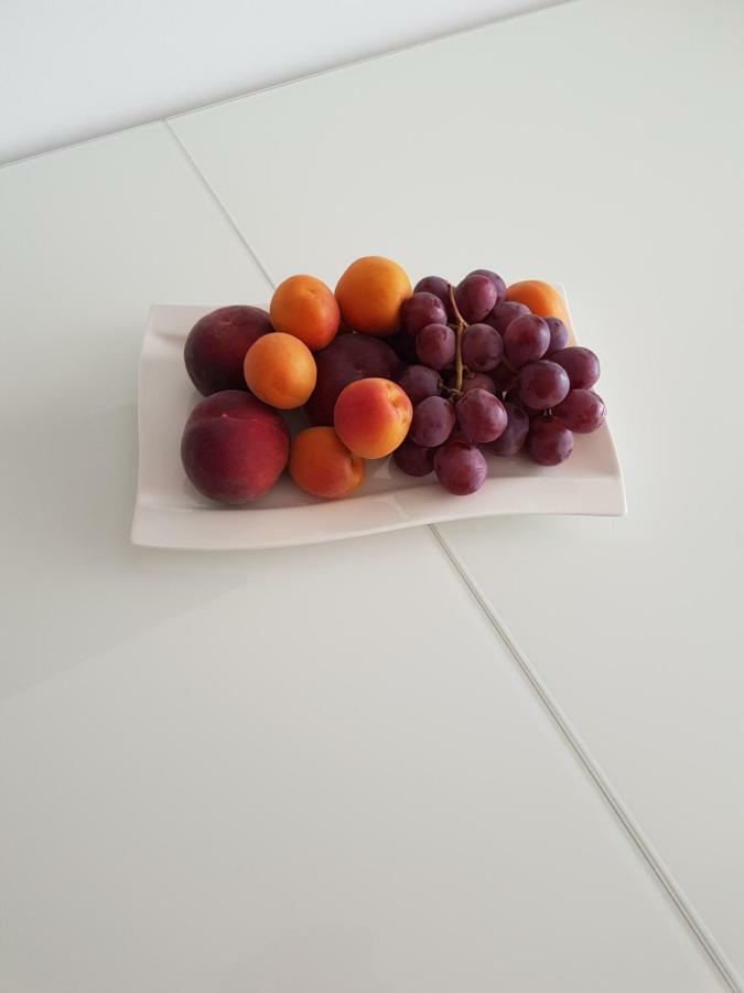 Apartmani Marella Donji Seget Buitenkant foto