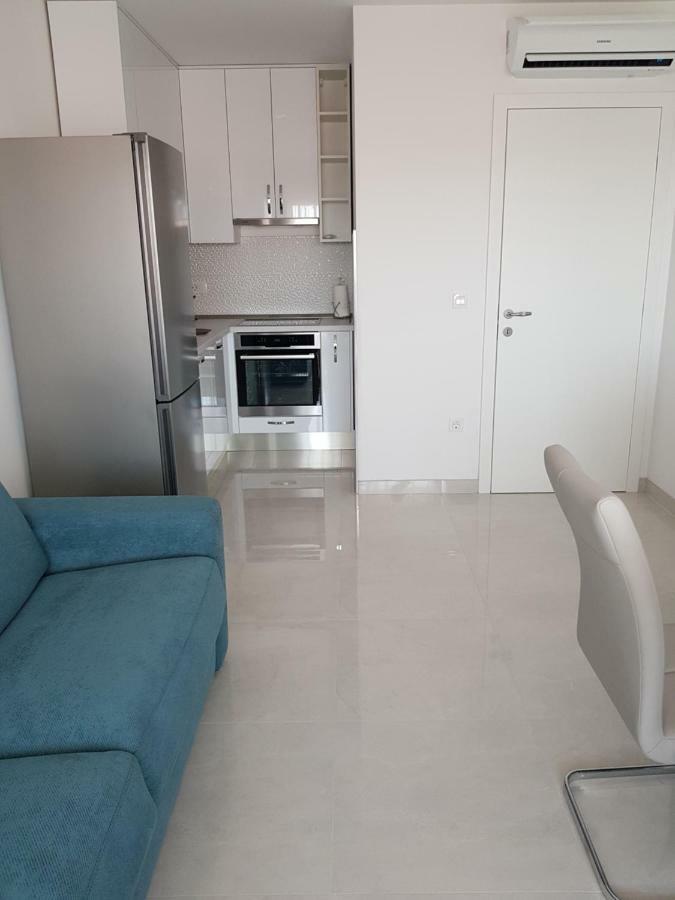Apartmani Marella Donji Seget Buitenkant foto