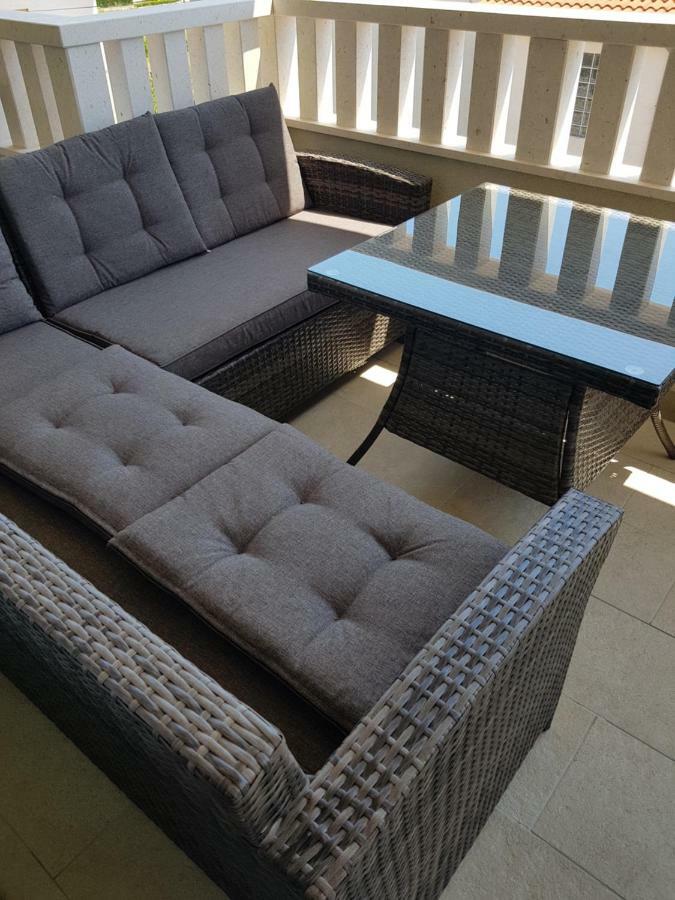 Apartmani Marella Donji Seget Buitenkant foto